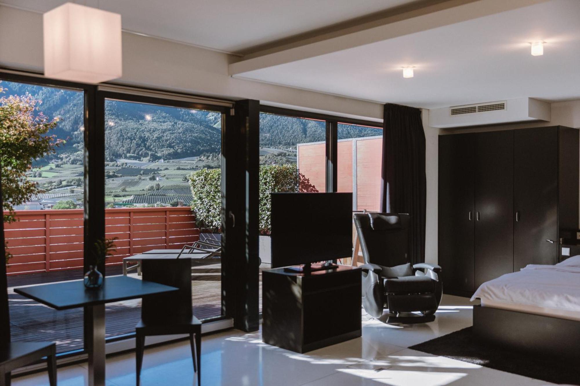 Lindenhof Pure Luxury & Spa Dolcevita Resort Naturns Extérieur photo